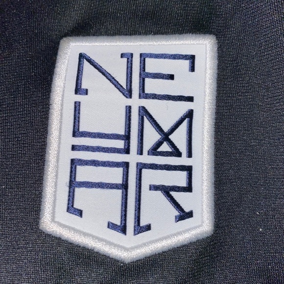 Nike Kids Track Suit - Picture 2 of 3